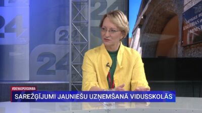 Dace Melbārde par jauniešu uzņemšanu vidusskolās