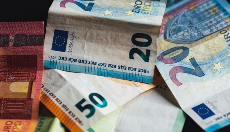 VK kritizē izdienas pensiju sistēmu, kuras saistību uzturēšana sasniegs 4,5 miljardus eiro