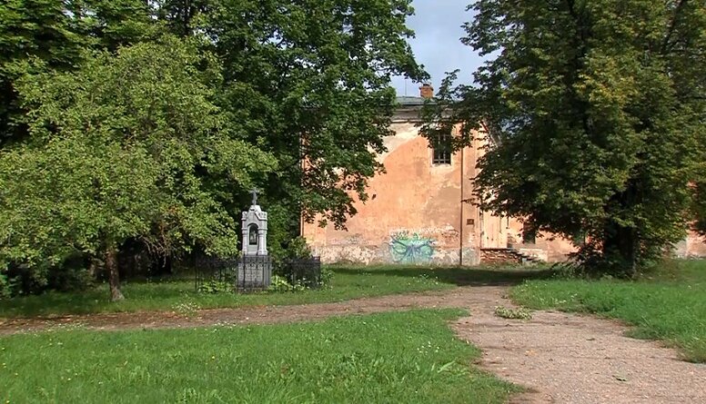 Daugavpils 100 sekundēs: Jaunā ceļu infrastruktūra, piemineklis jezuītu baznīcai..