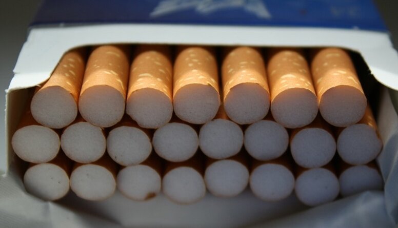 Bondars: Sabiedrības interesēs ir akcīzes celšana cigaretēm