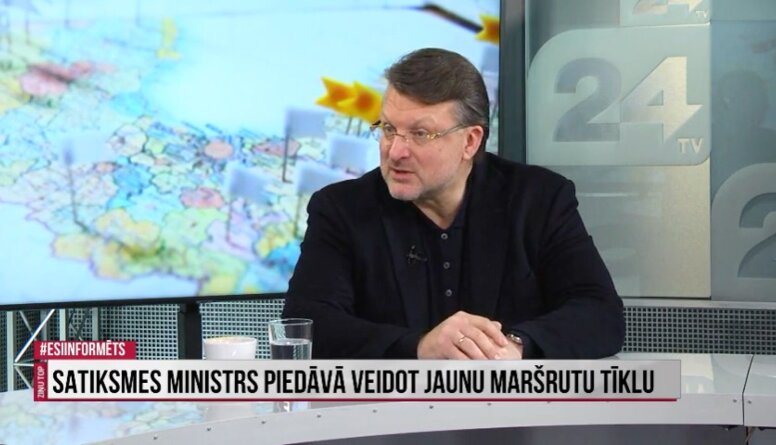 Šlesers: Jāpārziemo un jāsaprot, vai šie vilcieni vispār Latvijai ir derīgi