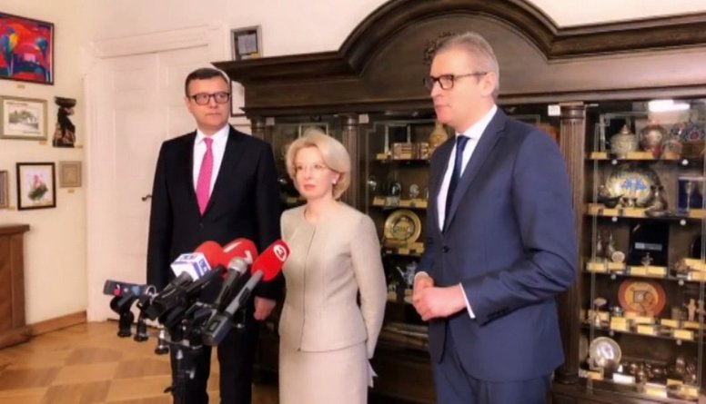 Speciālizlaidums: Finanšu ministrs Saeimā iesniedz 2019. gada budžetu
