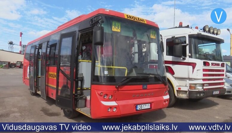 Biedrība “Izaicini sevi” nogādās Ukrainā pašvaldības ziedotos auto