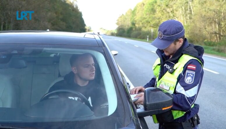 Šonedēļ pastiprināta policijas klātbūtne satiksmē