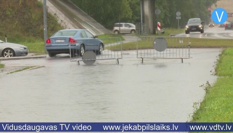 Otro dienu Jēkabpili skar stiprs lietus