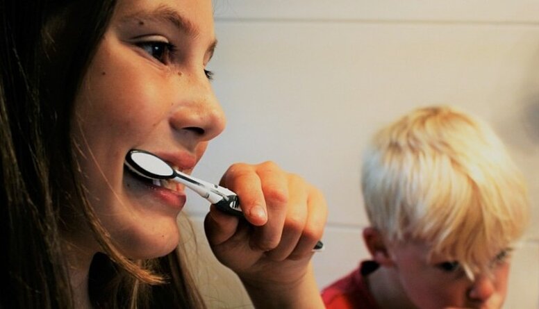 Zobārste: Bērnu zobu veselība ir ļoti traģiska mūsu platuma grādos!