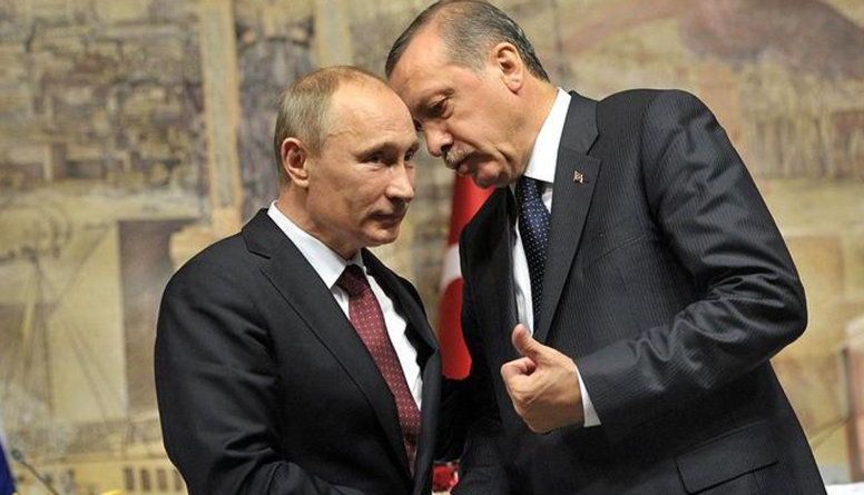 Putins un Erdogans telefonsarunā apsprieduši Lībijas jautājumu