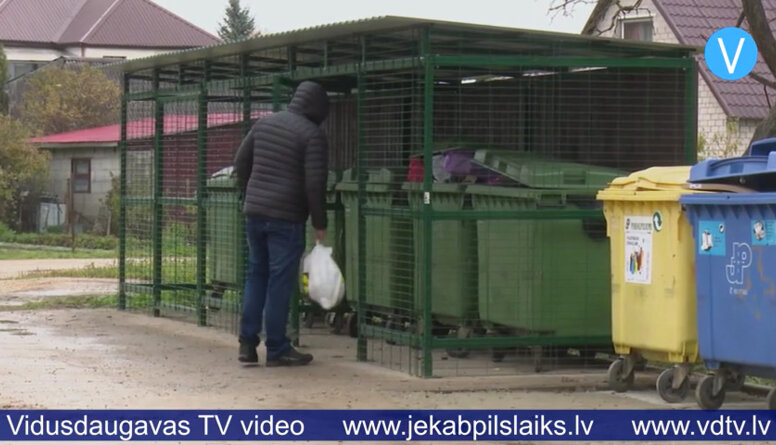 Jēkabpilī izveidota slēgtā atkritumu konteineru novietne