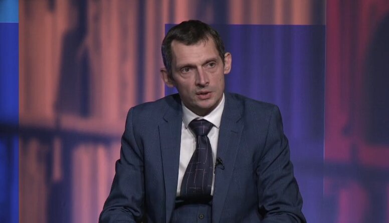 Viesturs Silenieks: Mēs Ukrainai varam ar "smadzenēm" palīdzēt, nevis ar cilvēku masu