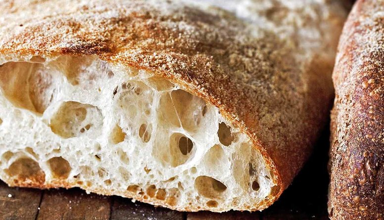 Kas jāzina par itāļu iecienīto maizi ciabattu?