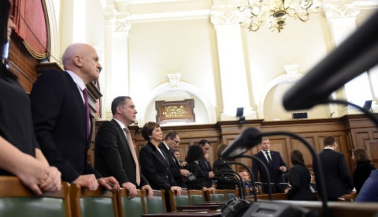 Liepnieks: "Tik nekompetents parlaments Latvijā vēl nav bijis "