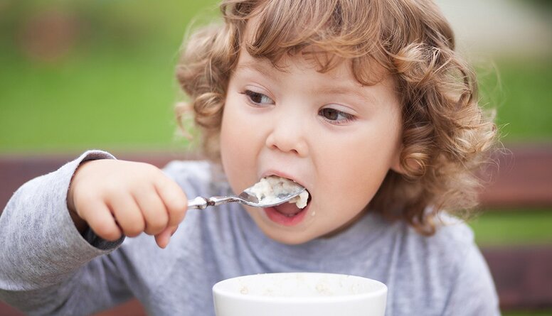 Kā zināt vai bērna ēdienkartē ir pietiekams kalcija daudzums?