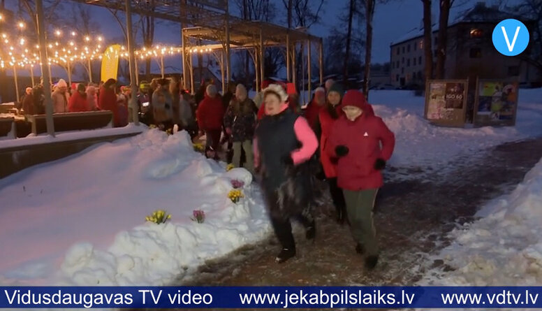 Jēkabpilī daiļā dzimuma pārstāves dodas 8.martam veltītā skrējienā