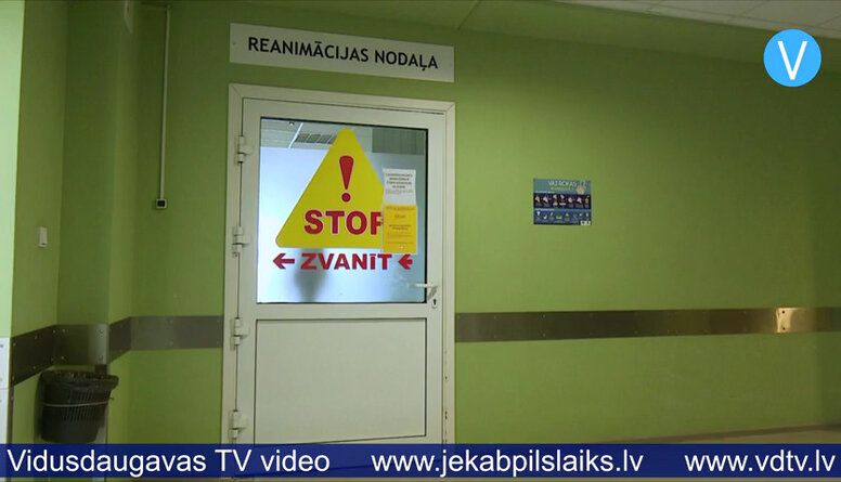Jēkabpils reģionālās slimnīcas vadītāja: “Sabiedrībai jābeidz ākstīties!”