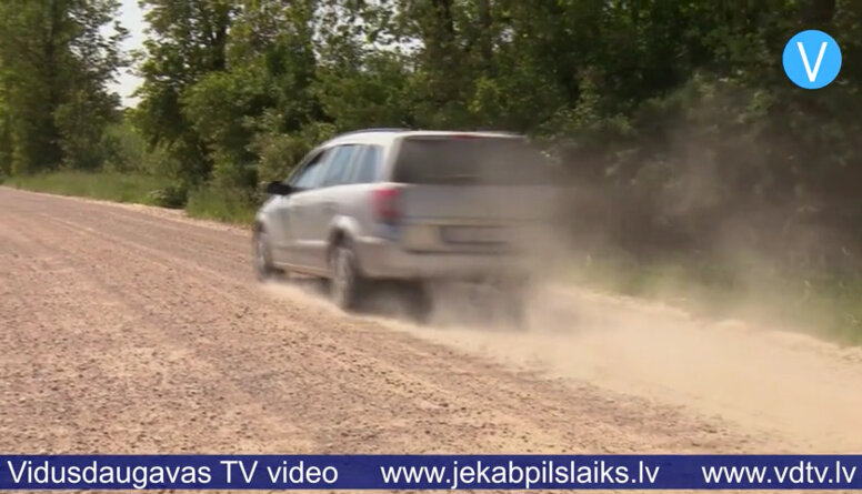 Iedzīvotāji sūdzas par situāciju Veseļu ielā, Jēkabpilī