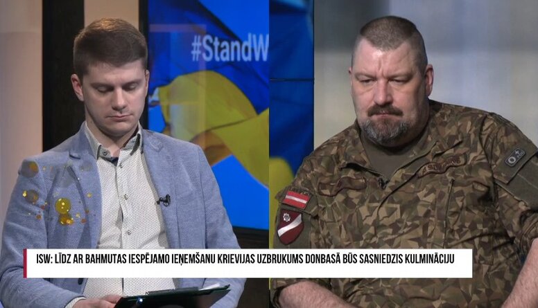 Jautā skatītājs: Vai NATO apņēmusies apmācīt 300 000 ukraiņu karavīru?