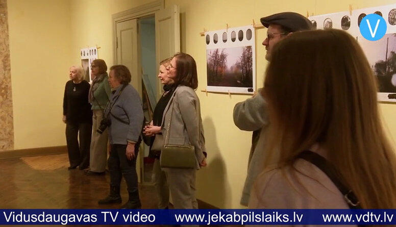 Krustpils pilī atklāj Lietuvas Neatkarības atjaunošanas gadadienai veltītu izstādi