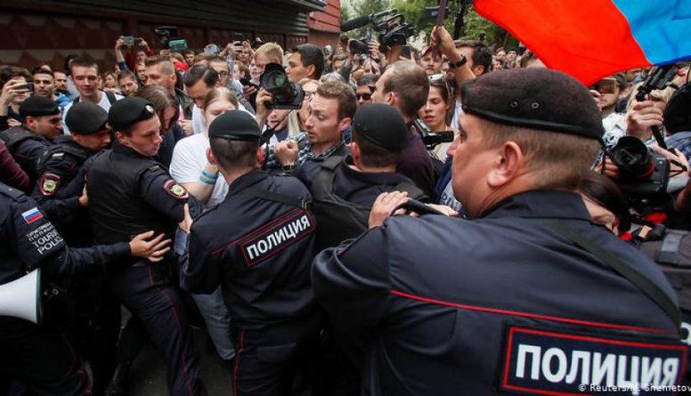 Maskavā norisinājušies protesti par pilsētas domes vēlēšanām