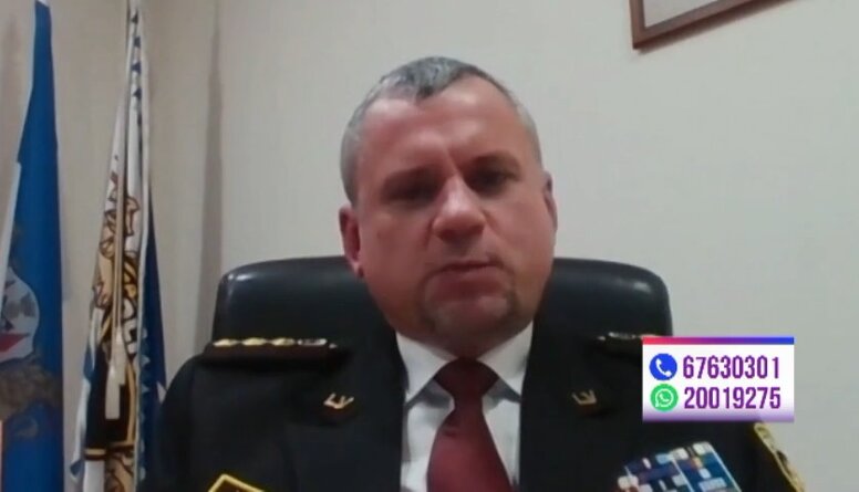 Rīgas pašvaldības policijas priekšnieks atklāj, kur viņš ierobežojumu laikā apgriež matus