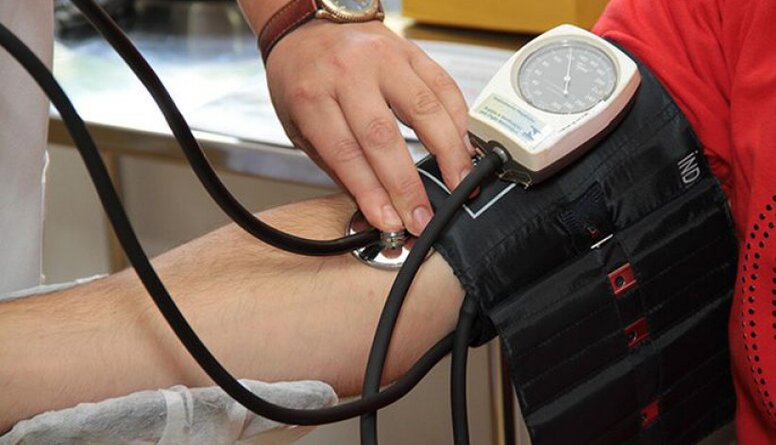 Kā nieru veselību ietekmē paaugstināts cukura līmenis un asinsspiediens?