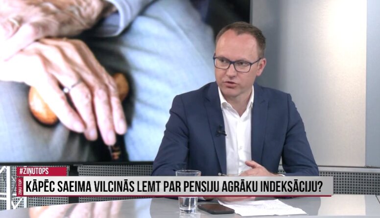 Kāpēc Saeima vilcinās lemt par pensiju agrāku indeksāciju?