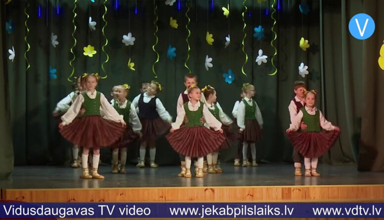 Jēkabpils novada bērnu deju kolektīvi sadancojas Biržos
