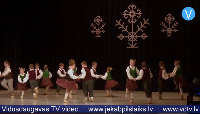 Deju skatē Viesītē pulcējas Jēkabpils novada skolēnu kolektīvi