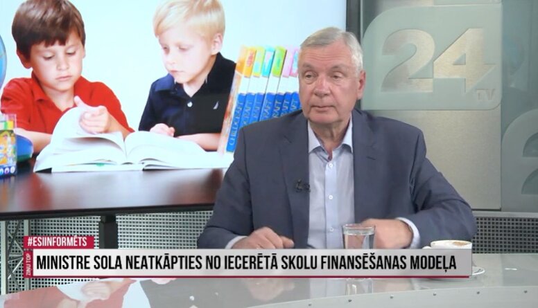 Šadurskis: Skola ir domāta skolēniem, skolotājs ir līdzeklis