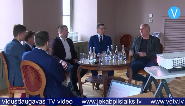 Jēkabpilī diskutē par Ukrainā notiekošā kara ietekmi uz Latvijas uzņēmējdarbību