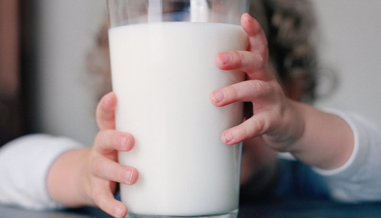 Uzzini - vai piena uzturā var būt par daudz?