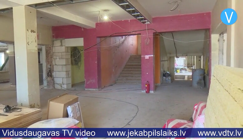 Jēkabpils Tautas nama remontdarbi rit ar kavēšanos