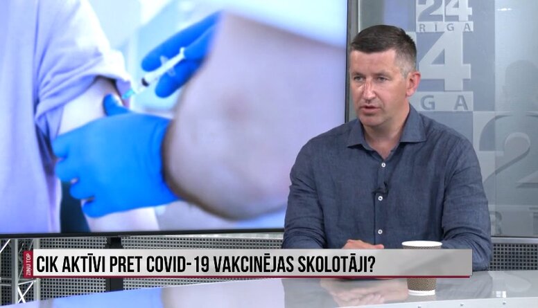 Dombrovskis: Neatbalstu obligāto vakcināciju skolotājiem