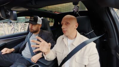 13.12.2025 Slavenību taksis