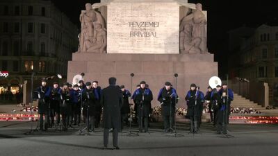 Latvijas gadadienas koncerts Brīvības laukumā 2. daļa