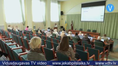 Jēkabpilī iedzīvotāji apgūst mūsdienīgu prezentāciju veidošanu