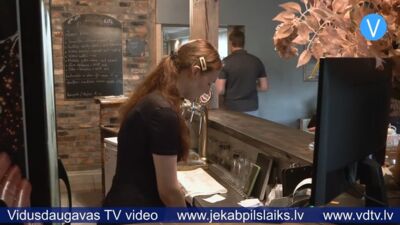 Jēkabpils un Līvānu novadā jaunieši palīdz aizpildīt sezonas vakances