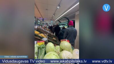 Tauta ziņo: Garo rindu dēļ iepirkšanās Jēkabpilī jāplāno kā ekspedīcija