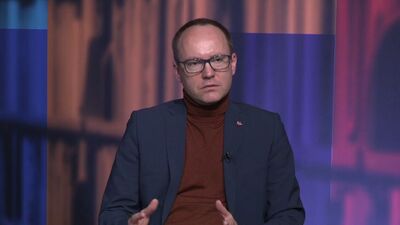 Andris Skride: Satversmi jāpārlasa regulāri - katru mēnesi, it sevišķi deputātiem