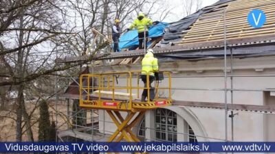 Krustpils luterāņu baznīcas remonta laikā atklāj kara liecības