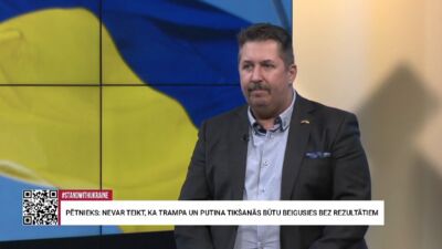 Lavrova izgājiens ar PSRS kreklu – kas tas bija par vēstījumu?