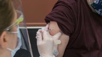 Kozlovska: Vakcinējoties pret Covid-19, ikviens varēs iepazīties ar vakcīnas anotāciju