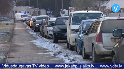 Jēkabpils pašvaldības policija atgādina par transportlīdzekļu novietošanas noteikumiem