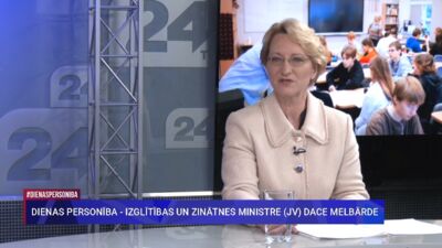 Dace Melbārde: Skolotājiem piedāvājam pārkvalificēties un mācīt citu svešvalodu