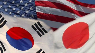 Dienvidkoreja rosina trīspusēju sarunu organizēšanu ar ASV un Ziemeļkoreju