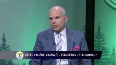 Rostovskis:Vieglāk ir sēdēt un sadalīt, bet mūsu aicinājums politiķiem ir interesēties par ekonomiku