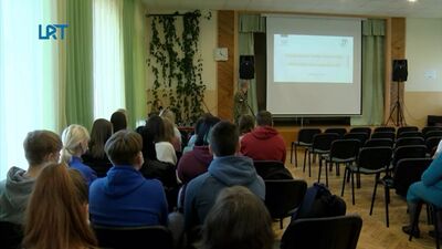Zemessardze informē Rēzeknes novada skolēnus par valsts visaptverošo aizsardzību
