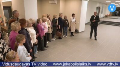 Aizkraukles novada domē atsakās no “laidara vārtu principa” – telpas izrāda ekskursijās