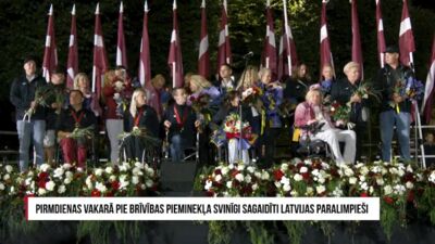 09.09.2024 Pie Brīvības pieminekļa sagaidīti Latvijas paralimpieši