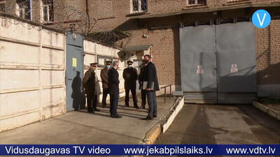 Tieslietu ministrs apmeklē Jēkabpils cietumu