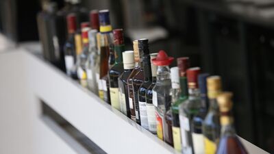 Zakatistovs: Ir jāsaprot, vai alkohola akcīzes pacelšana ir tā vērta
